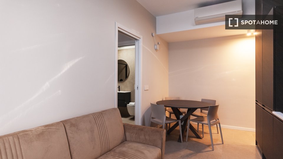 Apartment Milan, 1 bed — photo 3