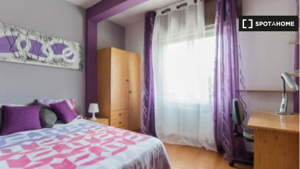 Double room Alcala_De_Henares, 5 beds, 125m² — photo 1