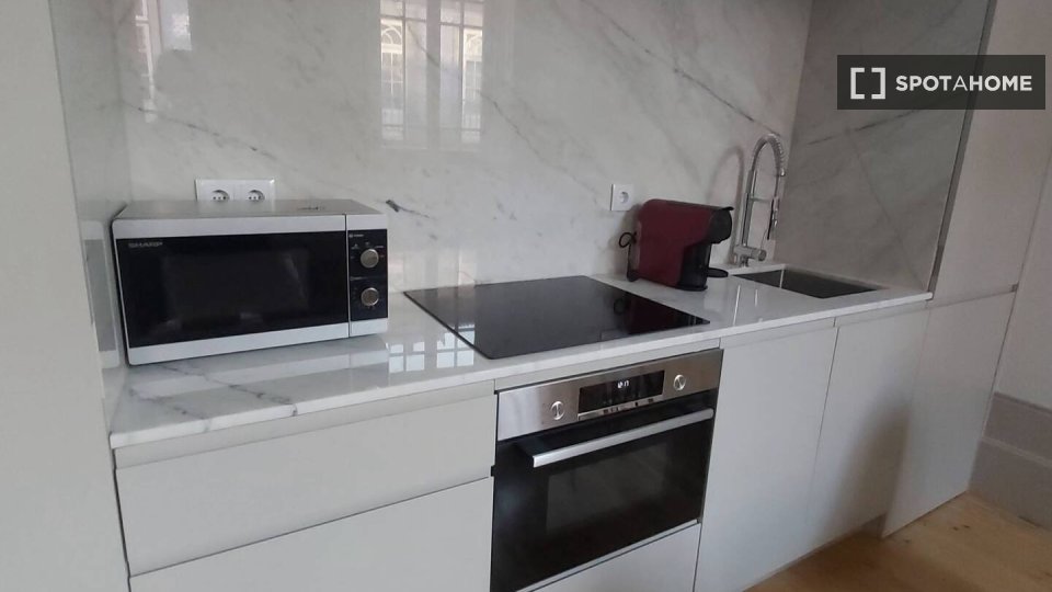 Apartment Porto, 1 bed — photo 1