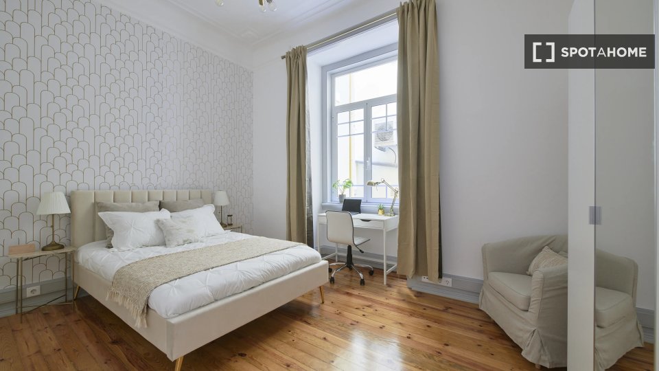 Double room Lisbon, 10 beds — photo 4