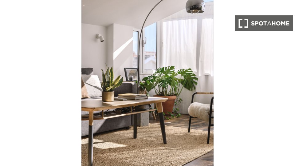Apartment Lisbon, 1 bed, 80m² — photo 32
