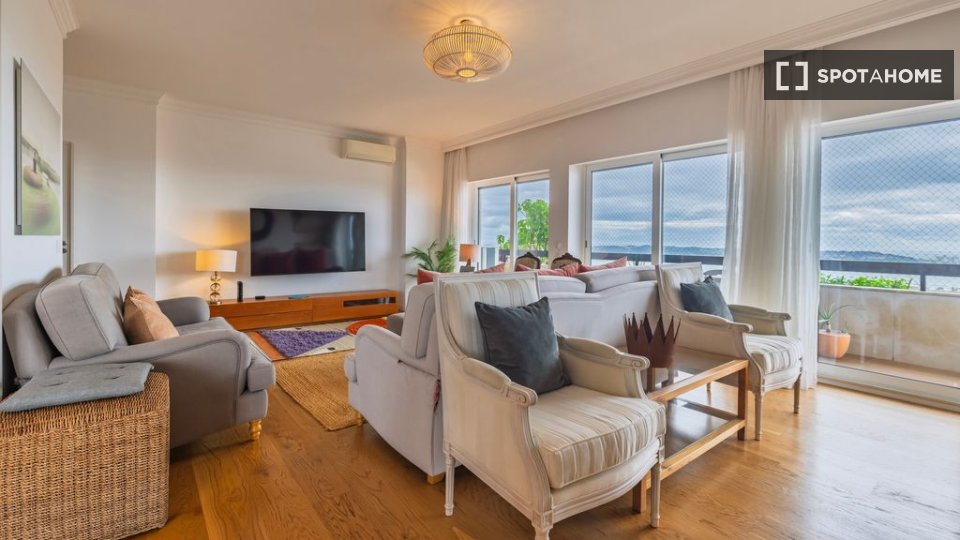 Apartment Lisbon, 3 beds — photo 8