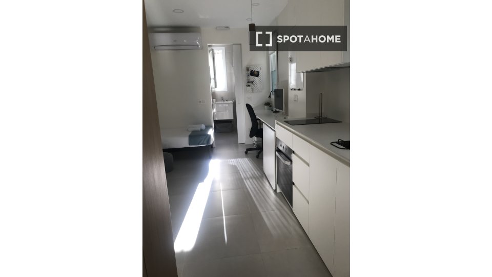 Apartment mono Madrid, 20m² — photo 8
