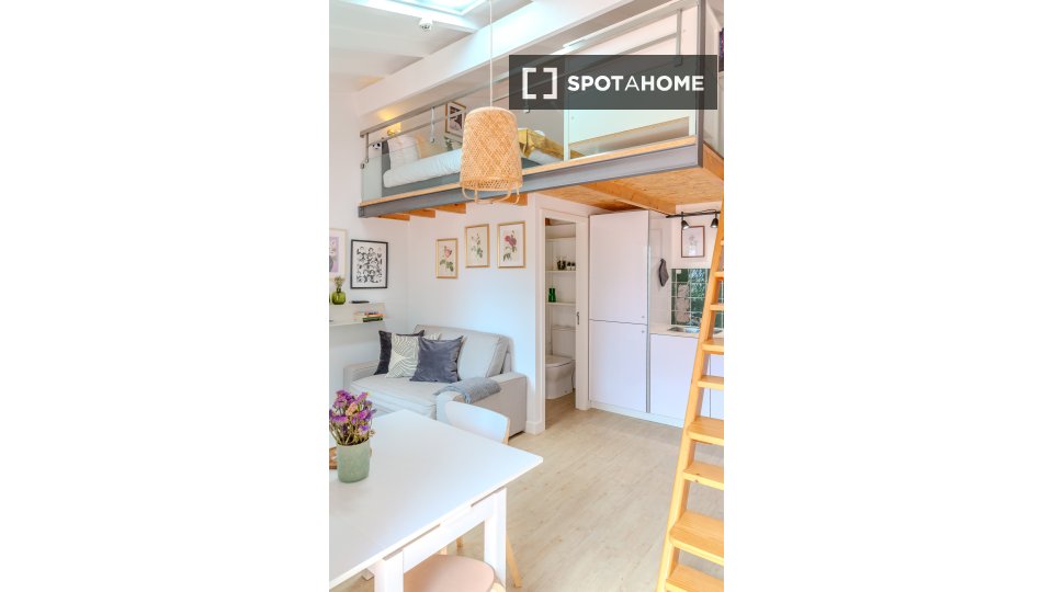 Apartment mono Porto, 23m² — photo 2