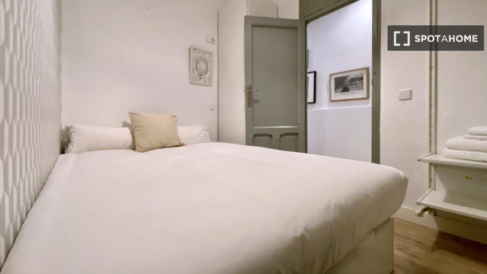 Apartment Madrid, 3 beds — photo 2