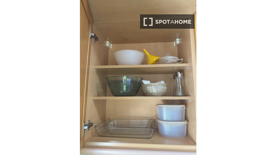 Apartment mono Lisbon, 67m² — photo 14