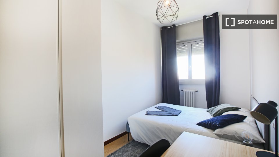 Double room Milan, 6 beds, 150m² — photo 2