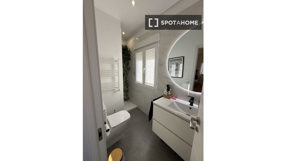 Apartment Madrid, 1 bed, 70m² — photo 10
