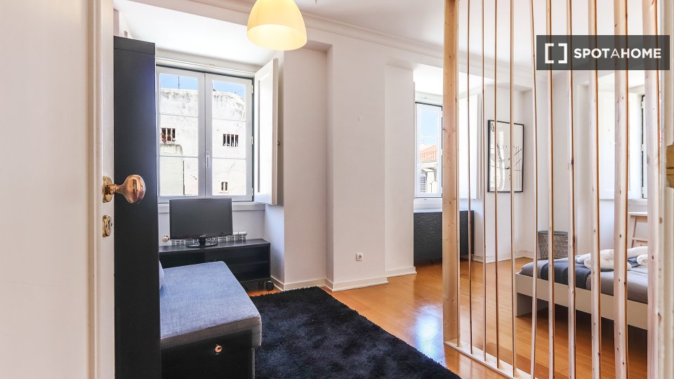 Apartment Lisbon, 2 beds — photo 4