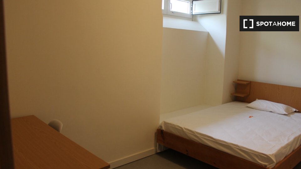 Apartment Coimbra, 1 bed — photo 2