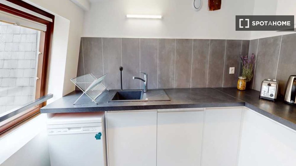 Double room Paris, 7 beds, 160m² — photo 26