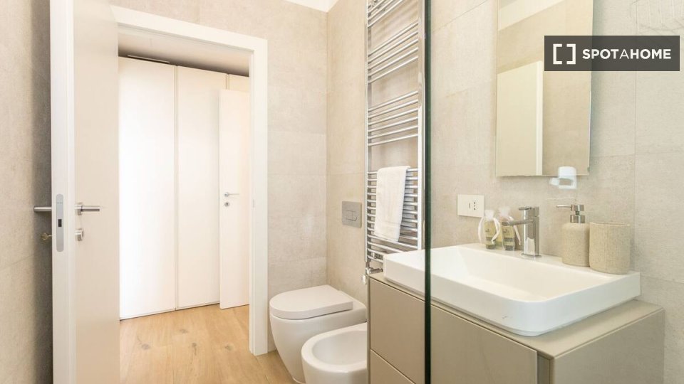 Apartment Milan, 1 bed, 55m² — photo 13