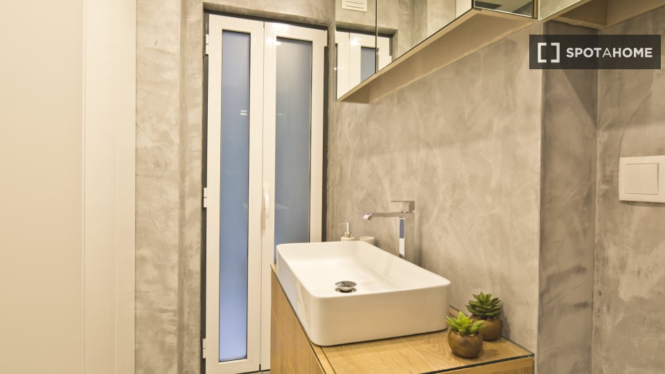 Apartment mono Lisbon, 30m² — photo 17