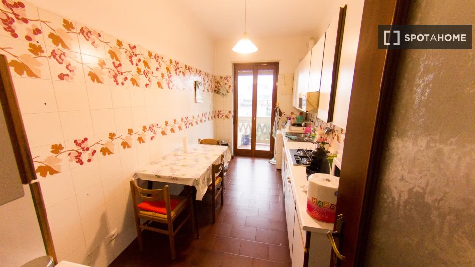 Double room Milan, 2 beds, 85m² — photo 6