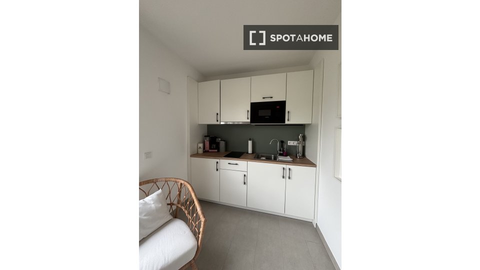 Apartment Berlin, 1 bed, 30m² — photo 1