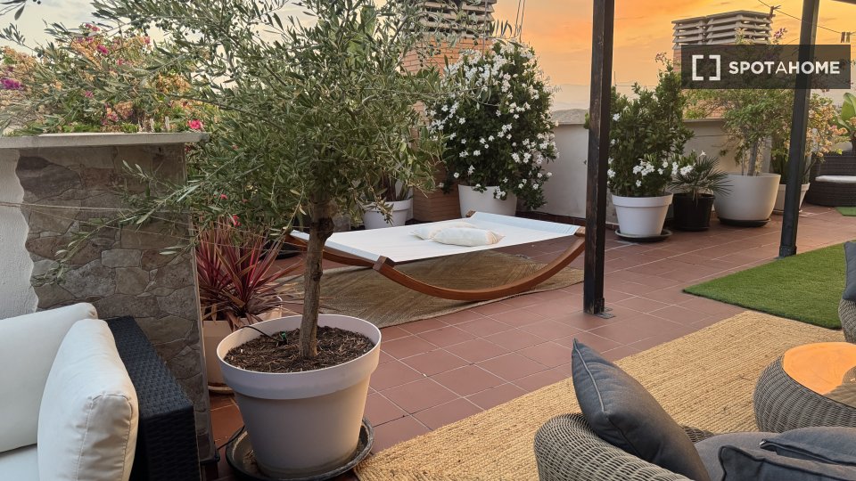 Apartment Alicante, 3 beds, 240m² — photo 10