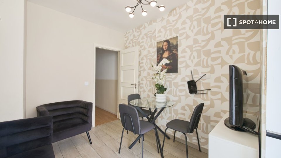 Double room Lisbon, 6 beds — photo 19
