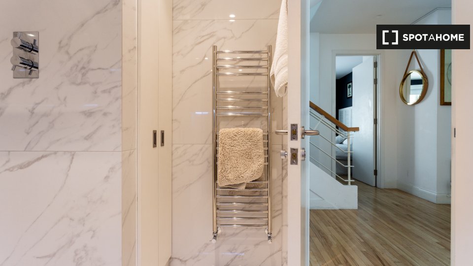 Apartment London, 5 beds — photo 17