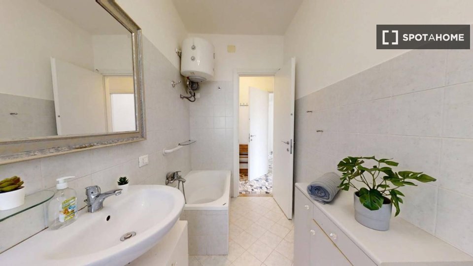Double room Padua, 3 beds — photo 33