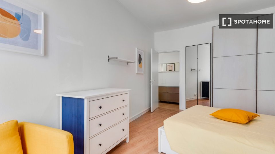 Double room Milan, 2 beds, 70m² — photo 11