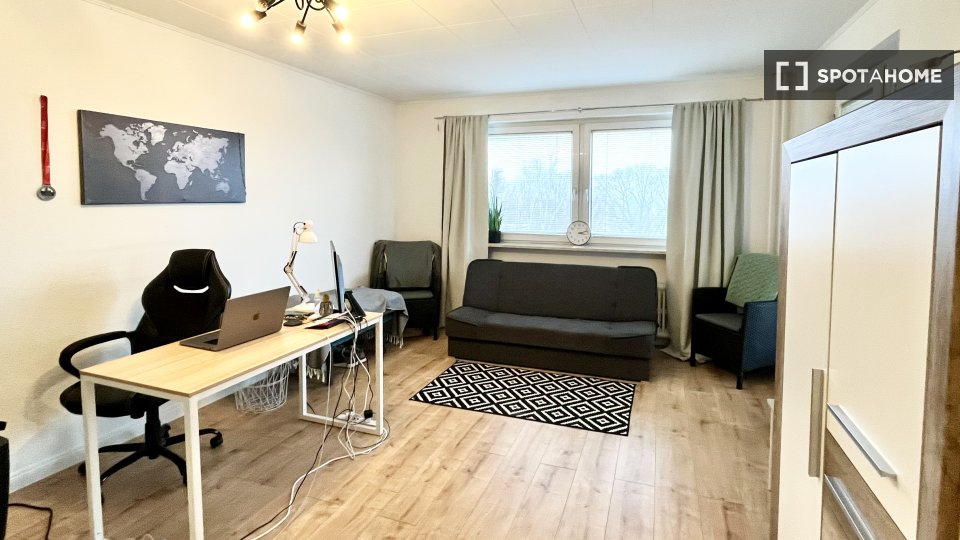 Apartment Berlin, 2 beds, 65m² — photo 17