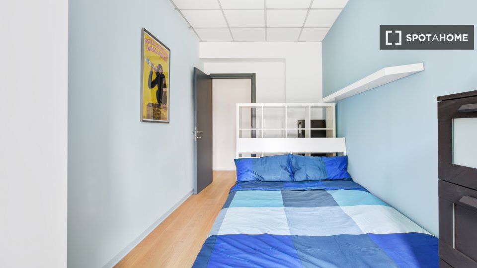 Double room Milan, 7 beds, 166m² — photo 9