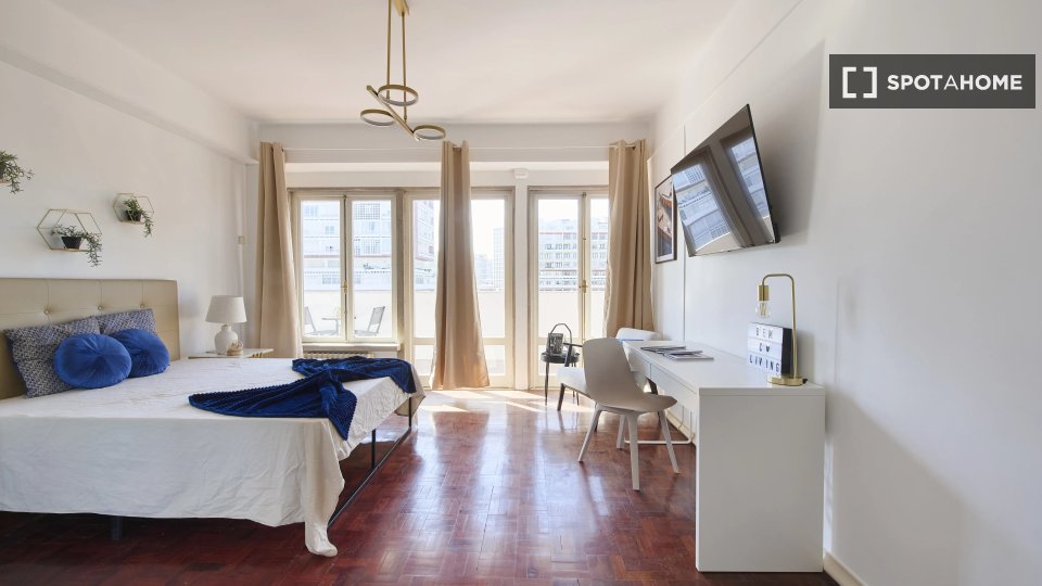 Double room Lisbon, 7 beds — photo 1