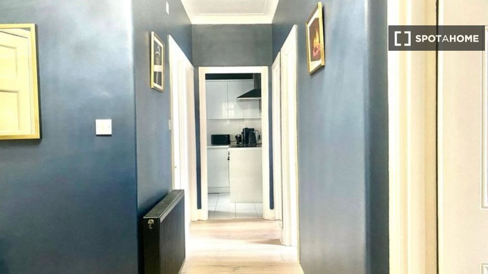 Apartment London, 3 beds, 70m² — photo 10