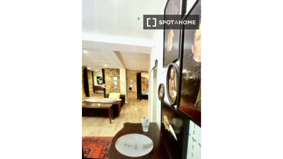Apartment Lisbon, 2 beds, 90m² — photo 9