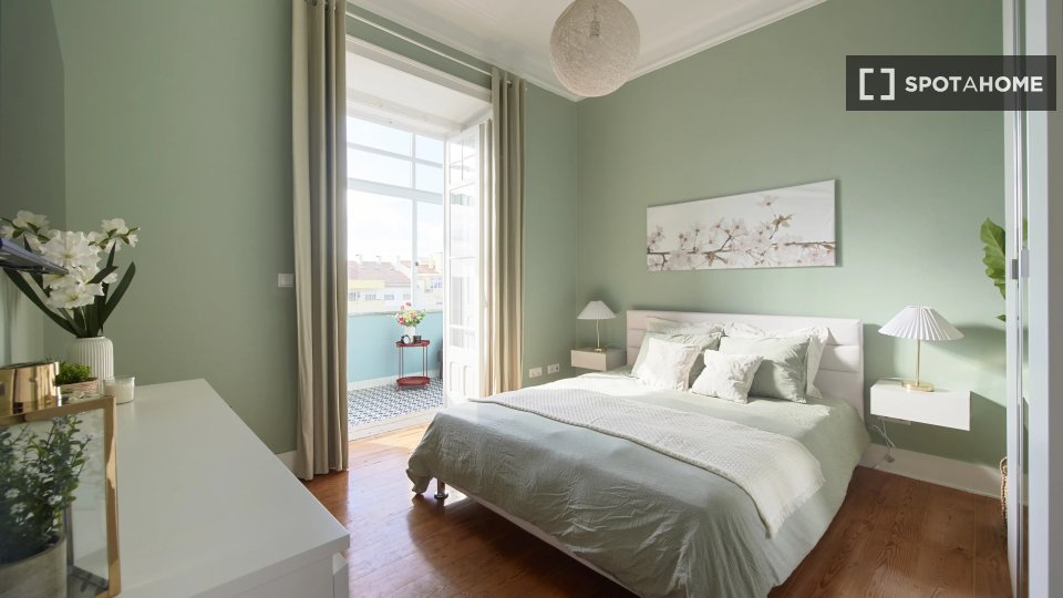 Double room Lisbon, 7 beds — photo 10