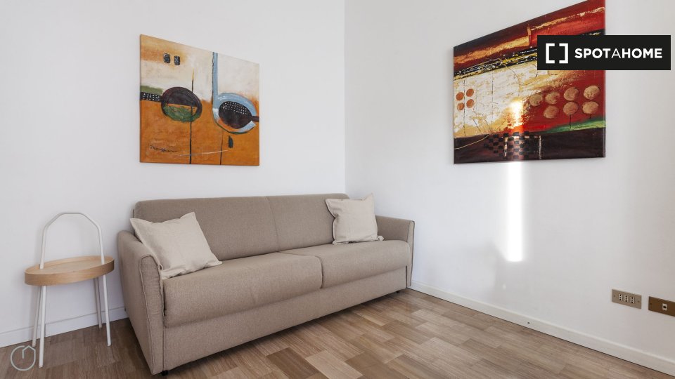 Apartment Milan, 1 bed, 63m² — photo 13