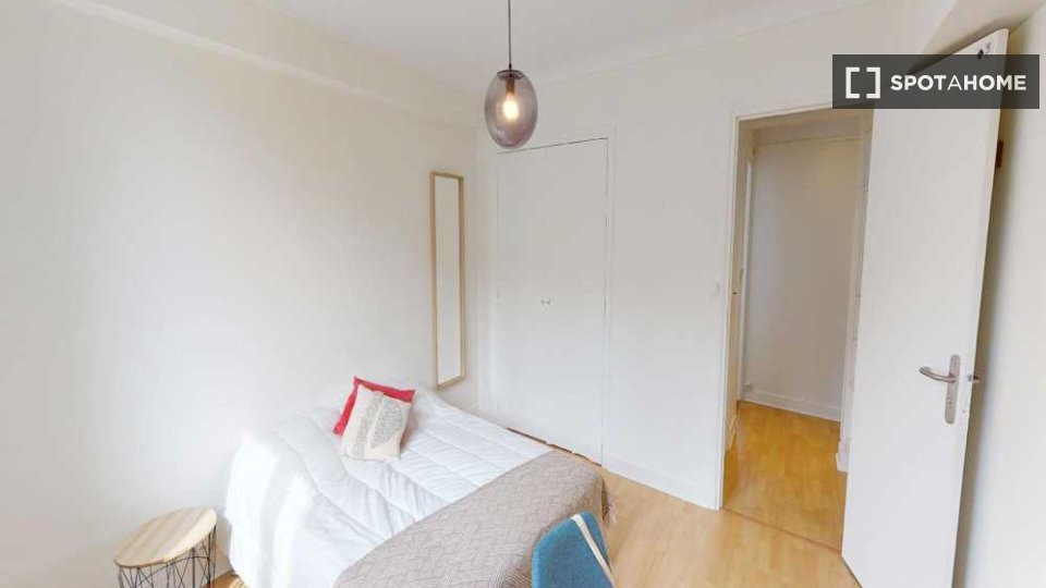Double room Paris, 4 beds, 90m² — photo 13
