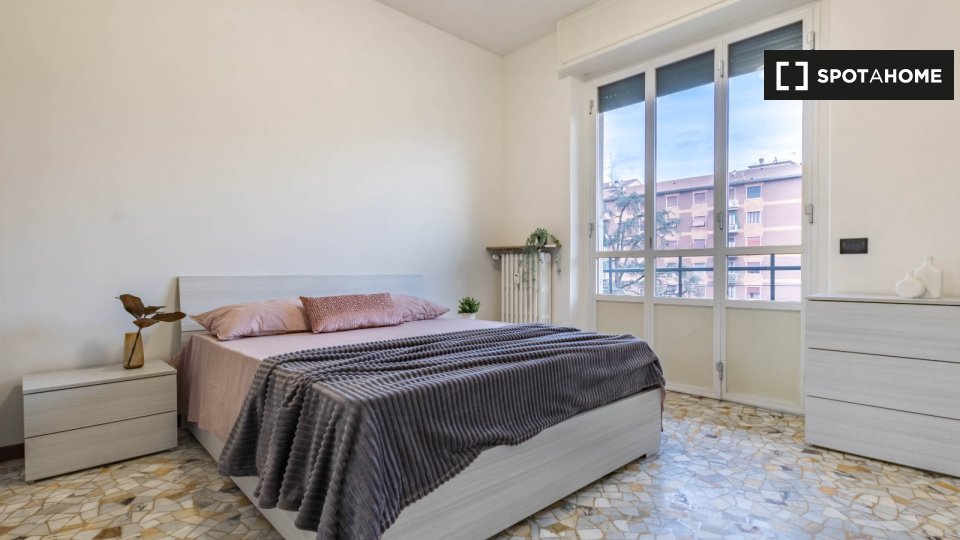 Double room Milan, 5 beds — photo 2
