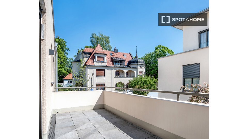 Apartment mono Munich, 64m² — photo 1