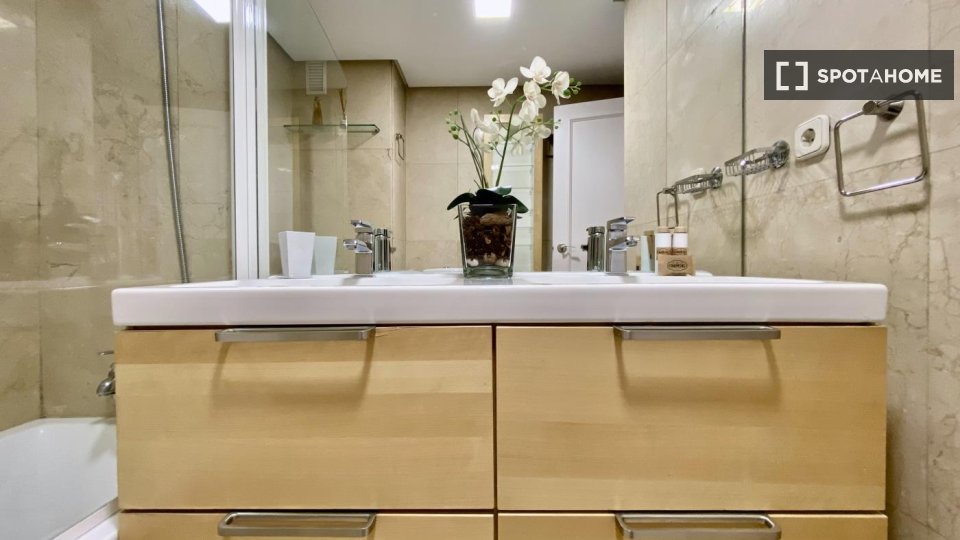 Apartment Madrid, 3 beds — photo 4