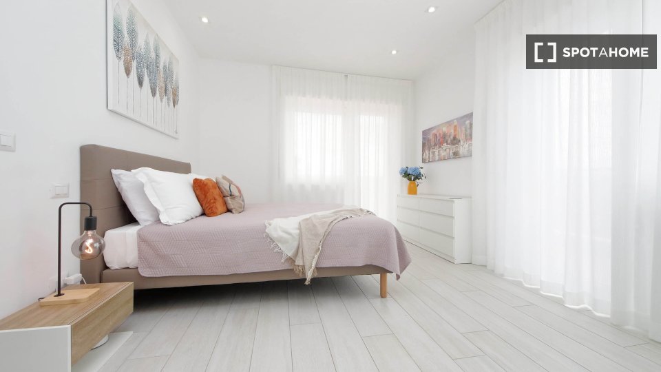Apartment Rome, 1 bed — photo 2