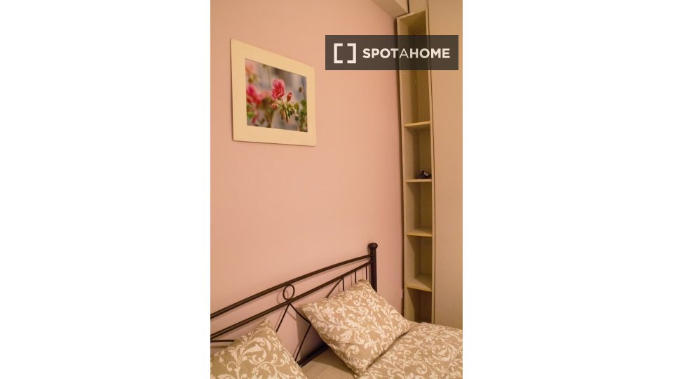 Double room Athens, 2 beds — photo 19