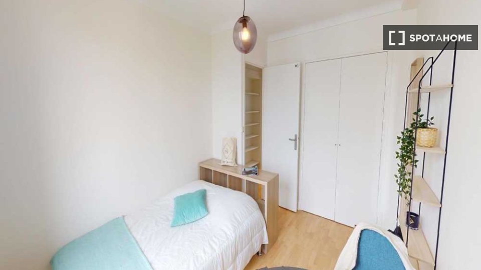 Double room Paris, 4 beds, 90m² — photo 5