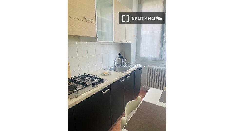 Appartamento con 1 camera da letto in affitto a Milano - en Milán