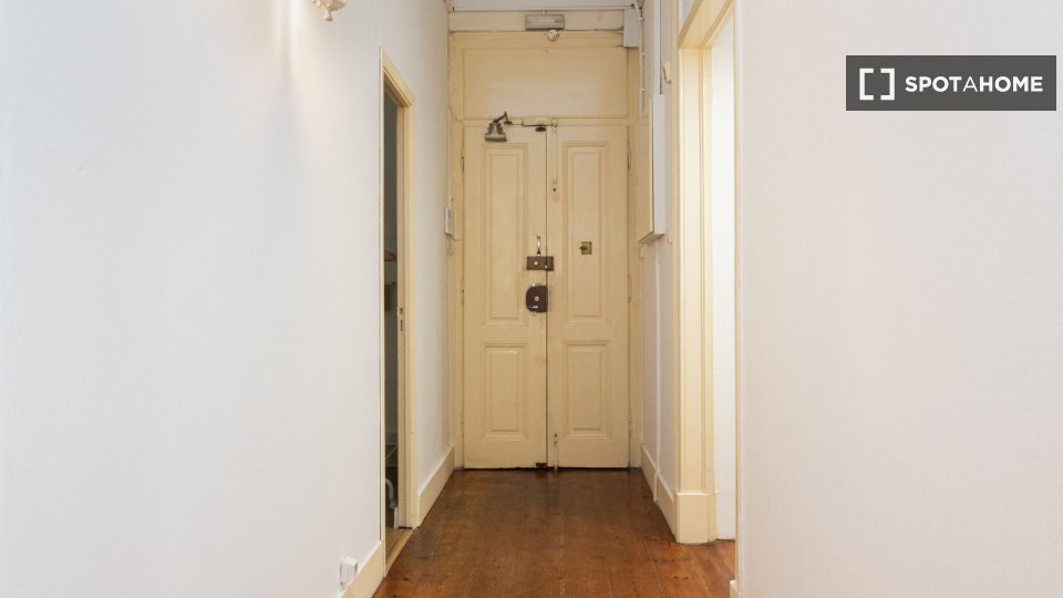 Double room Lisbon, 11 beds — photo 14