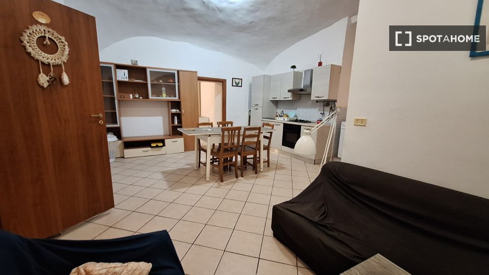 Double room Naples, 5 beds — photo 11