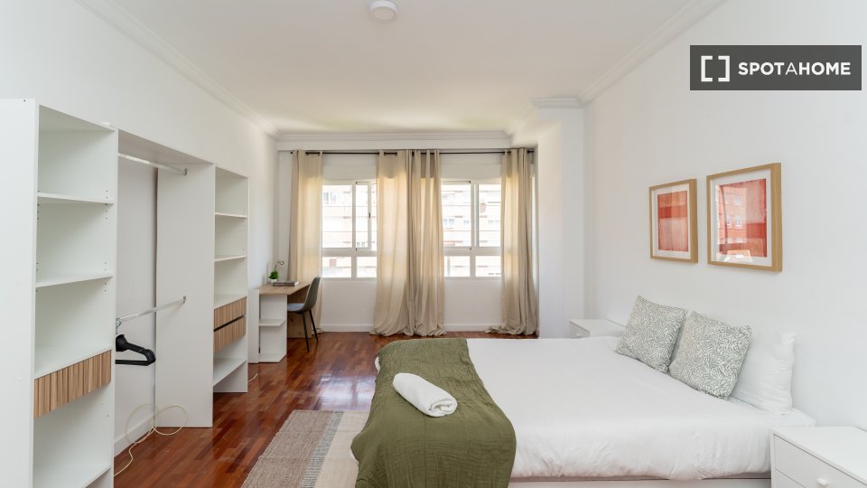 Double room Madrid, 7 beds — photo 63