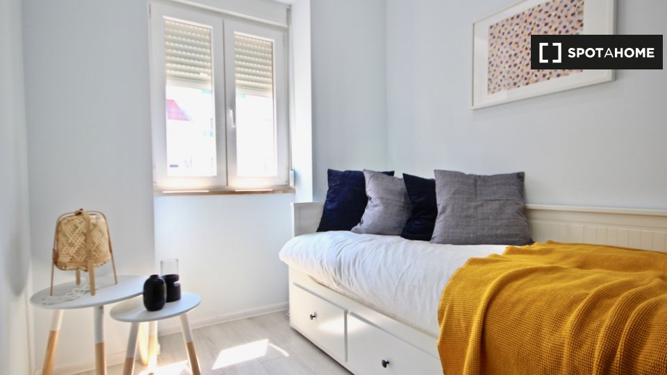 Apartment Lisbon, 2 beds — photo 19