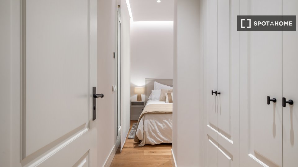 Apartment Madrid, 4 beds, 125m² — photo 19
