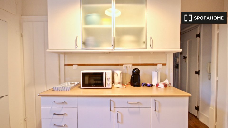 Apartment Lisbon, 2 beds — photo 9