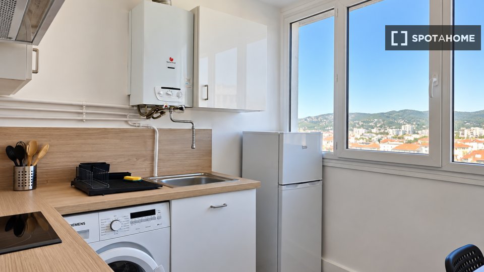 Appartamento Lione, 1 camera, 51m² — foto 8