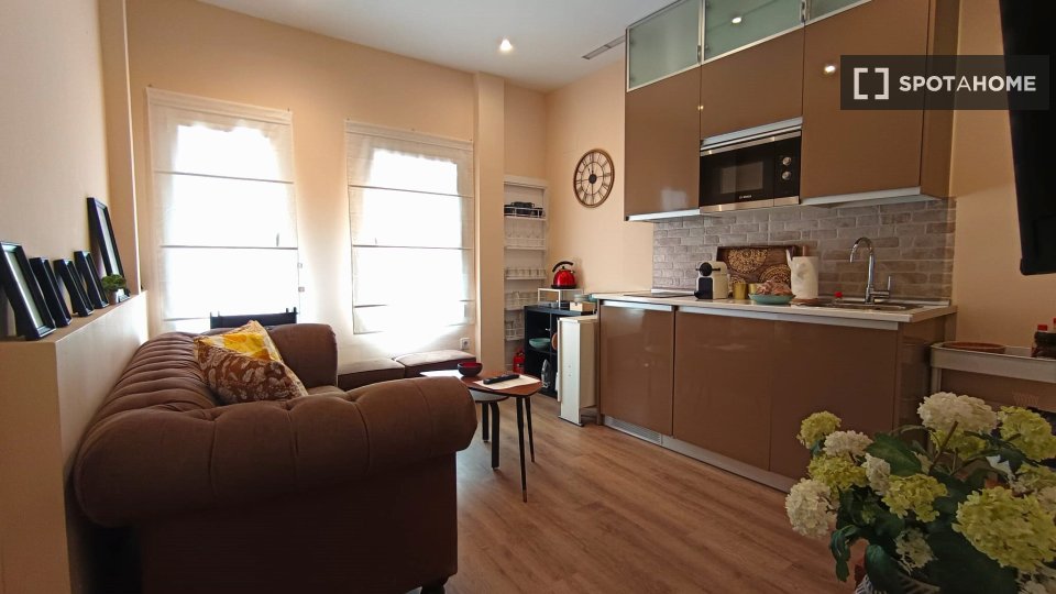 Apartment Madrid, 3 beds, 70m² — photo 24