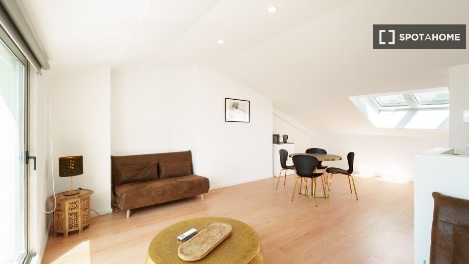 Apartment Porto, 1 bed, 64m² — photo 28