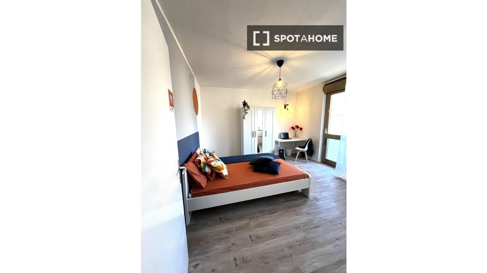 Double room Milan, 3 beds — photo 6