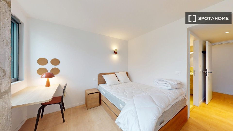 Camera doppia Parigi, 12 camere — foto 11